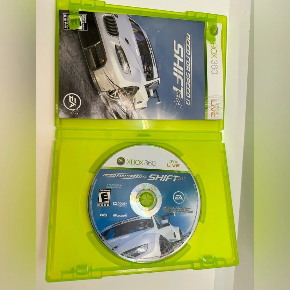 XBOX 360 l Call of Duty Modern Warfare‎ 3 l Need For Speed Shift